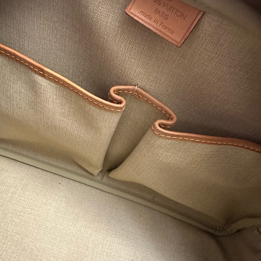 LOUIS VUITTON Monogram Deauville Bag - Picture 11 of 14